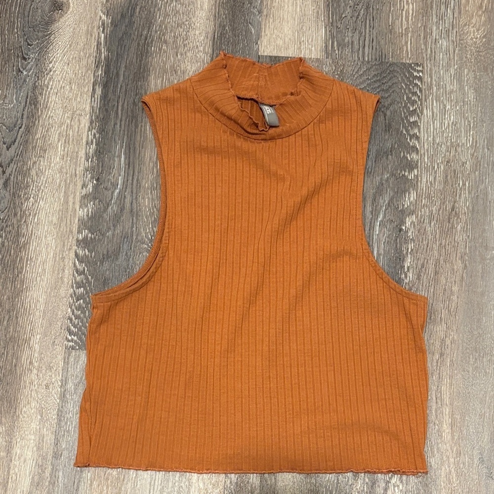 ASOS Rust Cropped Ribbed Retro Muscle Tank Slimming Elevated Basic - Picture 2 of 3